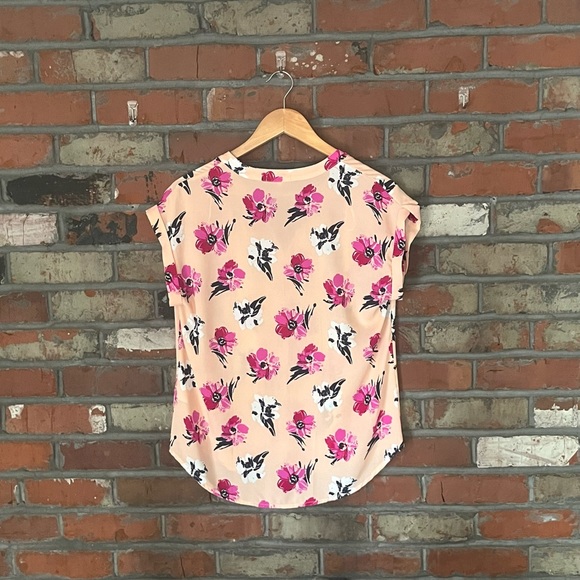 Pleione Floral Blouse - Picture 2 of 3